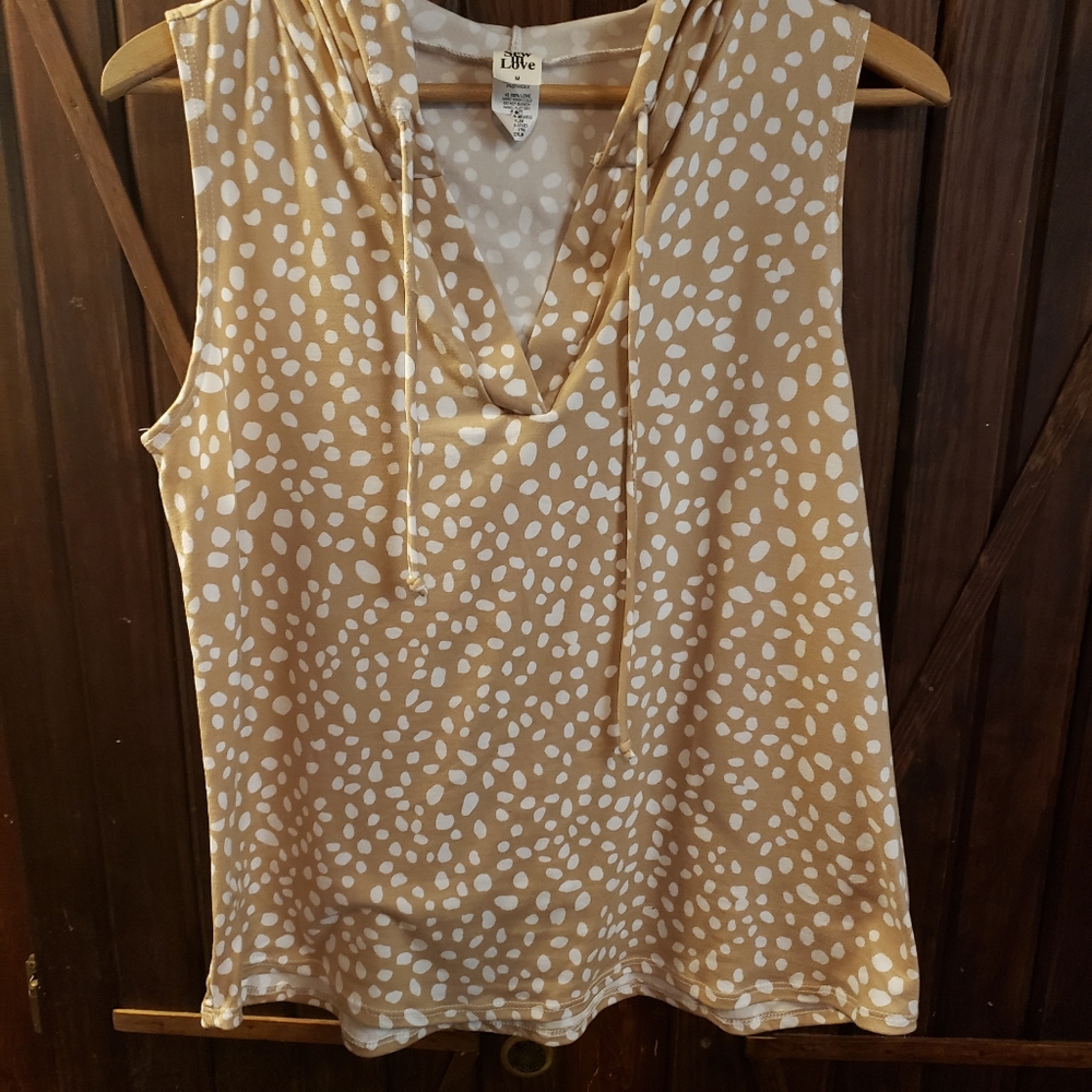 Sew in Love Khaki Spotted Sleeveless Hoodie